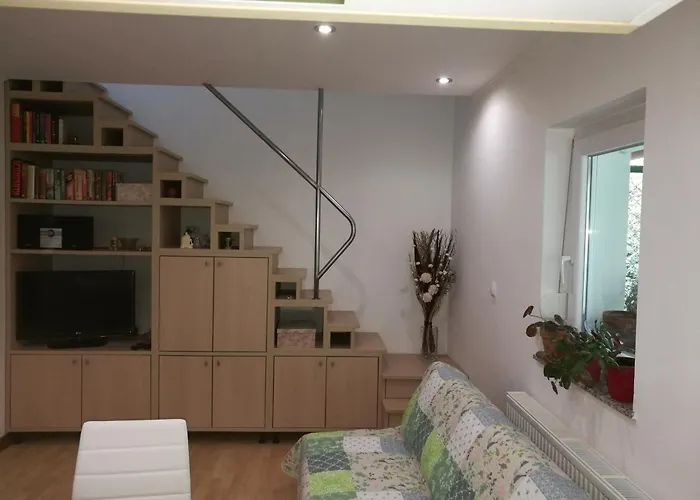 Neokrnjena Narava Ferienhaus