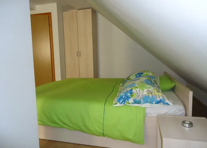 Neokrnjena Narava Ferienhaus *